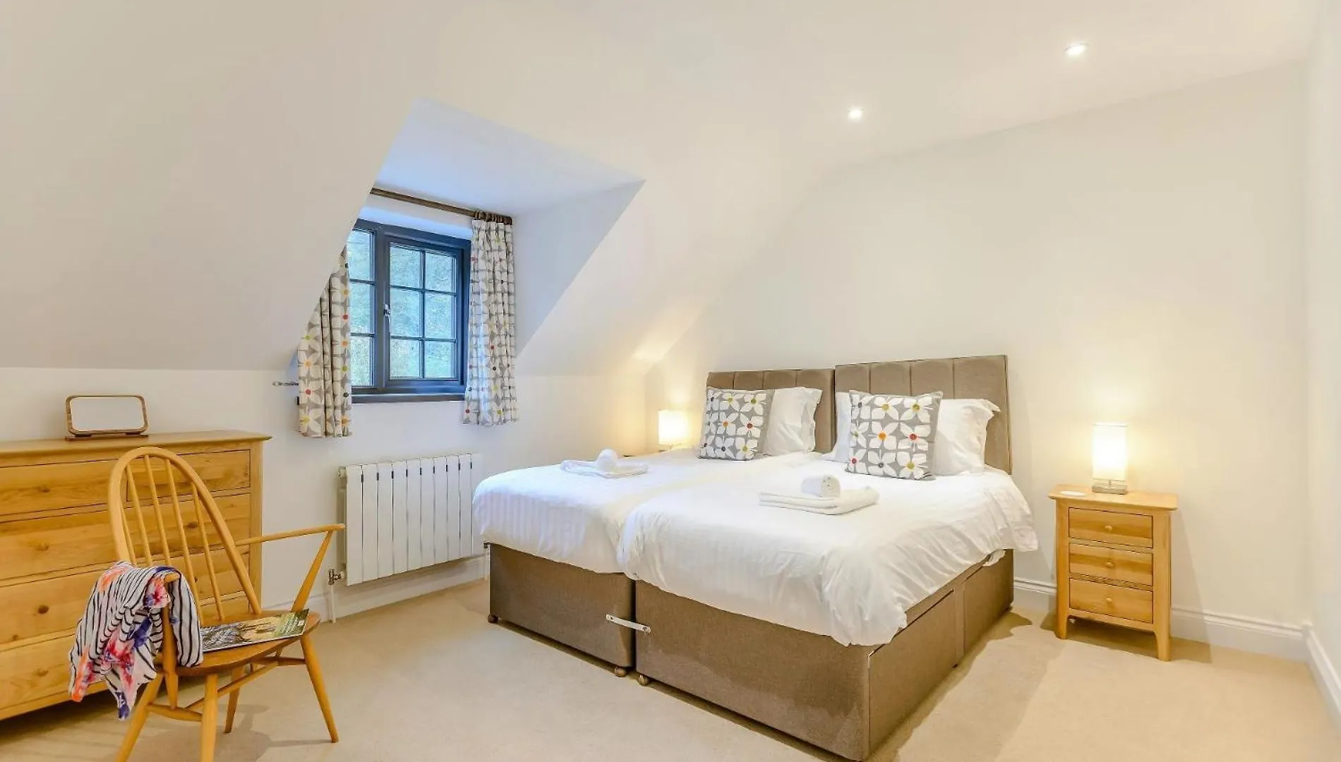 4 Bed In Oxwich 74984 Villa Holiday home