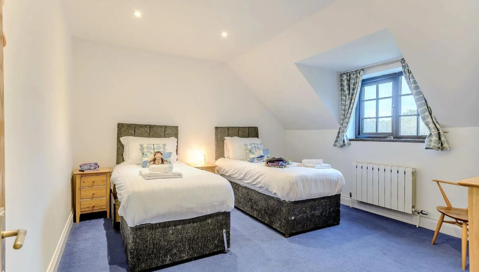 4 Bed In Oxwich 74984 Villa Holiday home